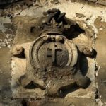 Герб Прус на родовій каплиці Вишневських у Червонограді