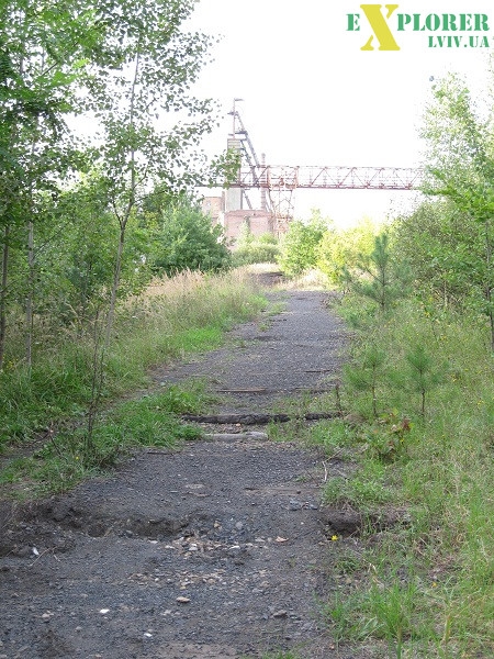 Залишки залізничної коліі до навантажувальної платформи, 2011 р.